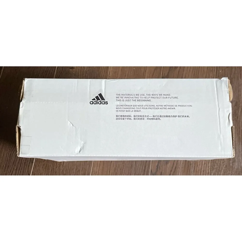 Adidas empty shoe box‎